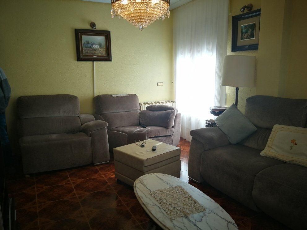 Living room of Flat for sale in Calahorra  with Heating, Terrace and Oven