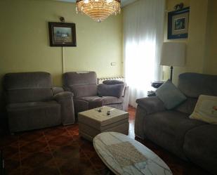 Living room of Flat for sale in Calahorra  with Heating, Terrace and Oven