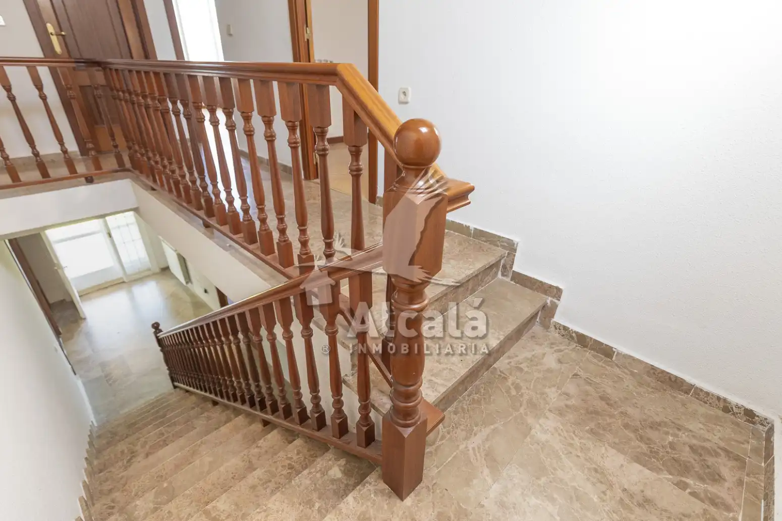 Casa adosada en venta en Villalbilla con Aire acondicionado, Calefacción y Parquet