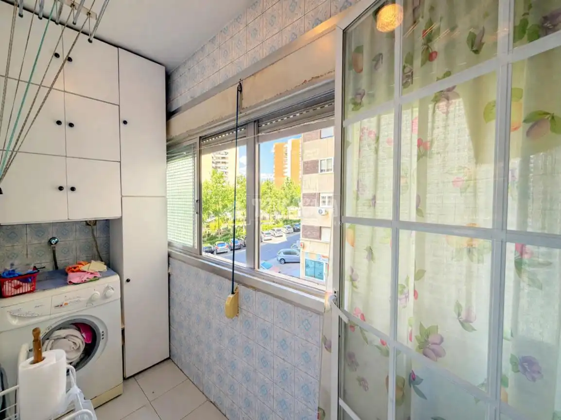 Habitación de Piso en venta en Madrid con Calefacción, Piscina y Piscina comunitaria