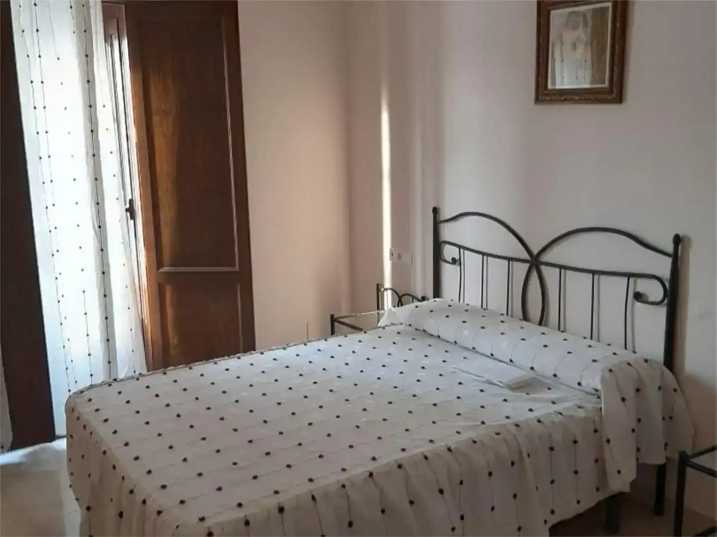 Bedroom of Flat for rent in Osuna  with Air Conditioner, Storage room and Furnished