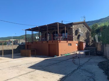 Locale commerciale in vendita a C-63