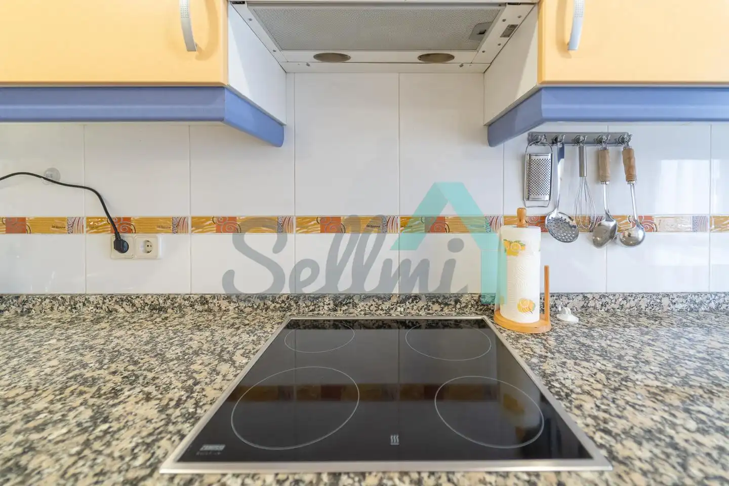 Cocina de Piso en venta en Tineo con Calefacción, Parquet y Trastero