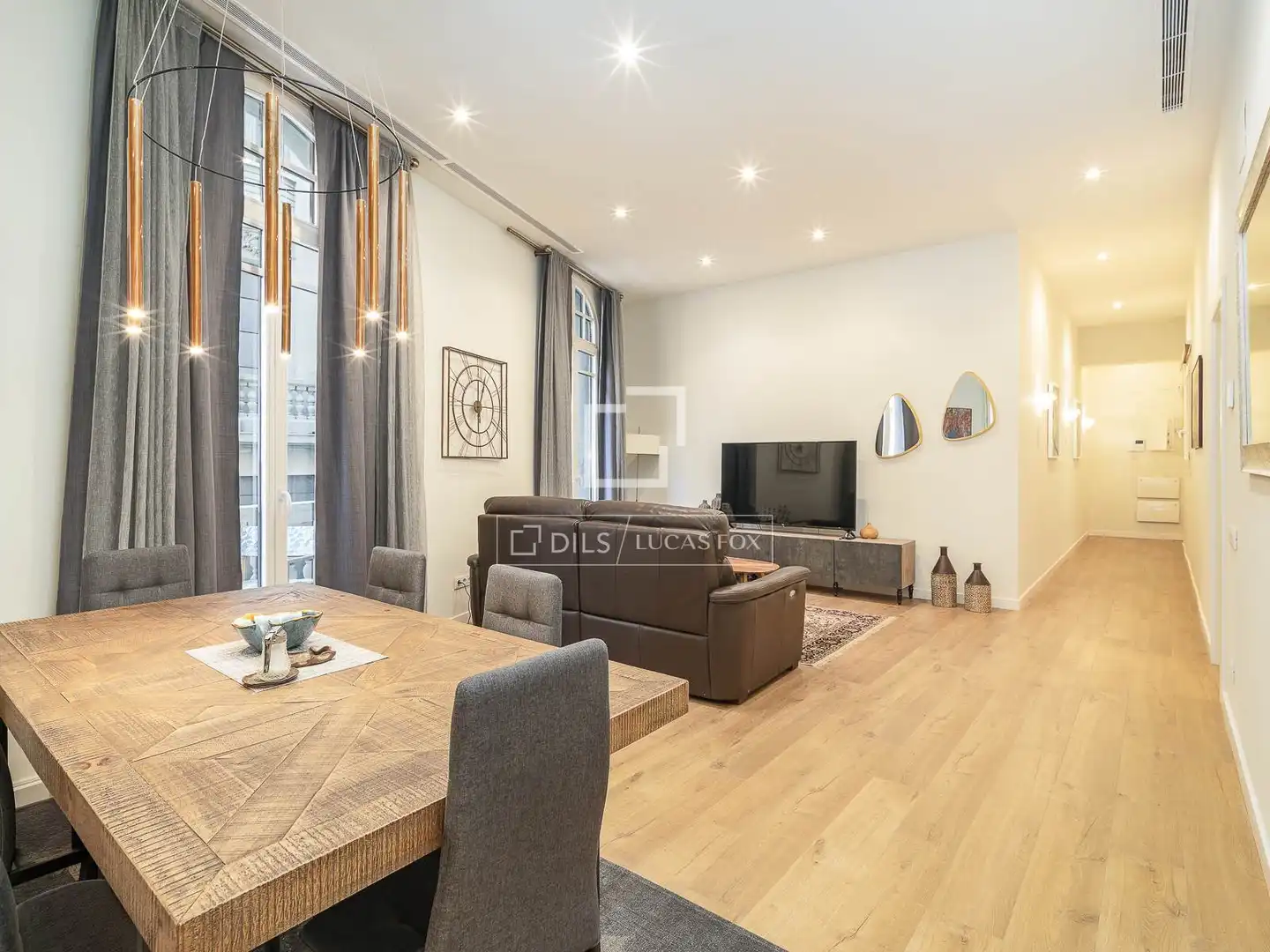 Vista exterior de Piso en venta en Barcelona con Aire acondicionado, Calefacción y Parquet
