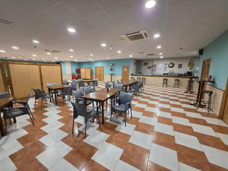 Casa o chalet en venta en Valdeobispo con Terraza y Piscina