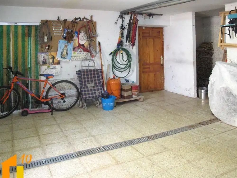 Haus oder Chalet zum Verkauf in Burgos mit Heizung und Möbliert