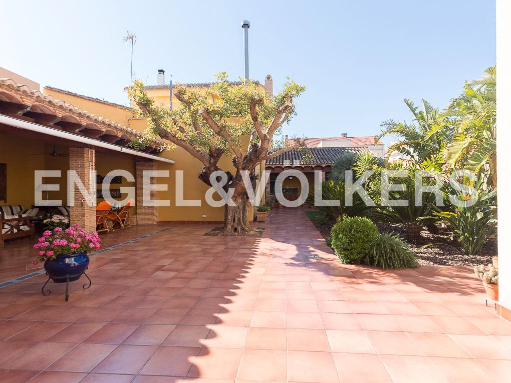 Vista exterior de Casa o xalet en venda en Càrcer amb Aire condicionat, Calefacció i Jardí privat