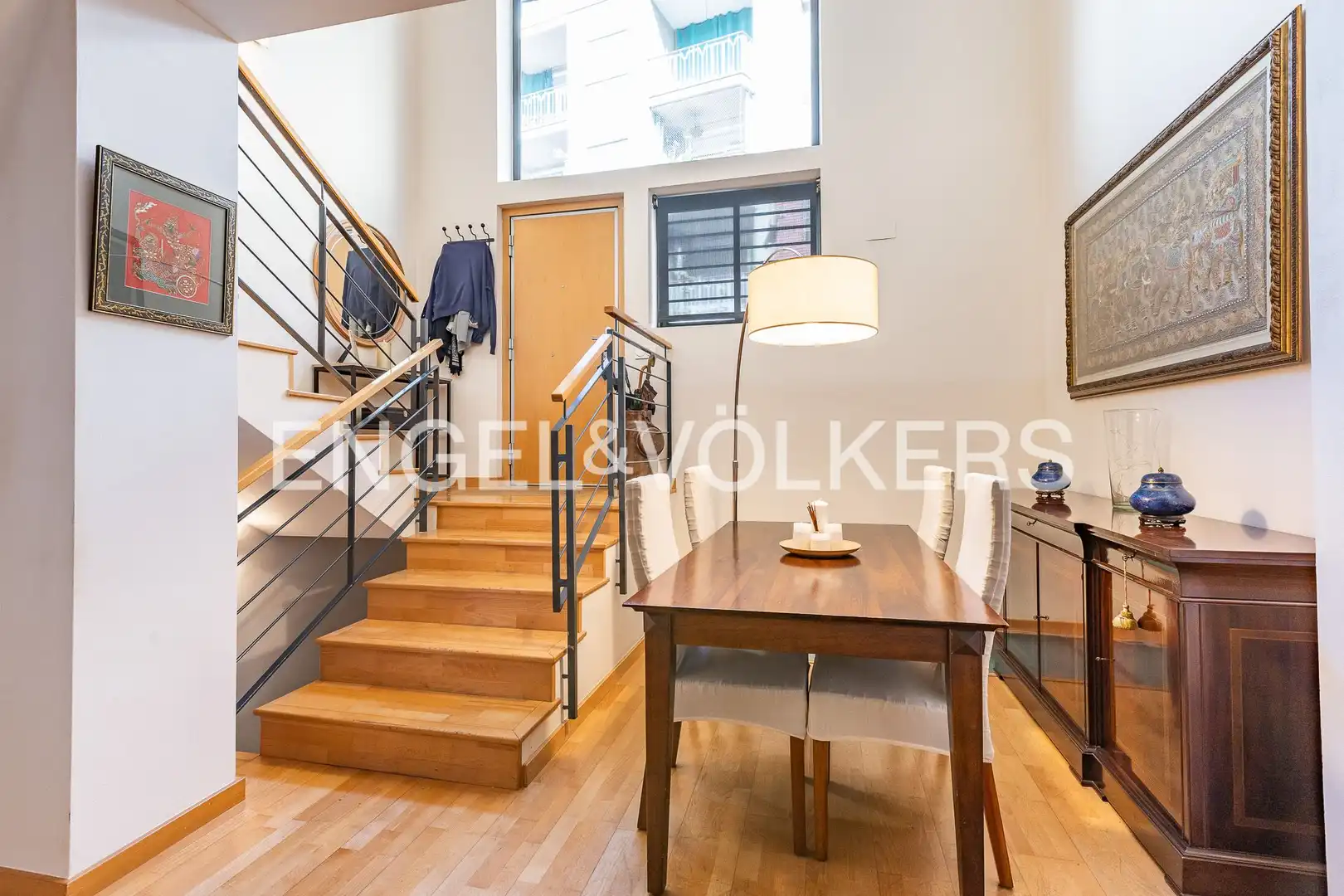 Vista exterior de Piso en venta en Barcelona con Aire acondicionado, Calefacción y Parquet