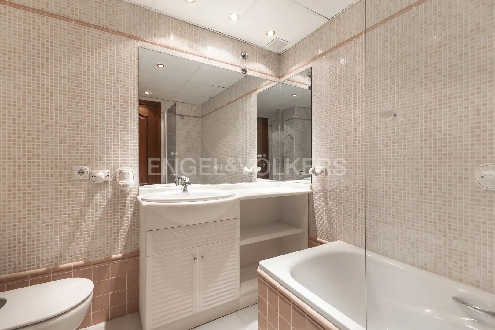 Casa amb terrassa en venda a Ciudalcampo, imagen 40