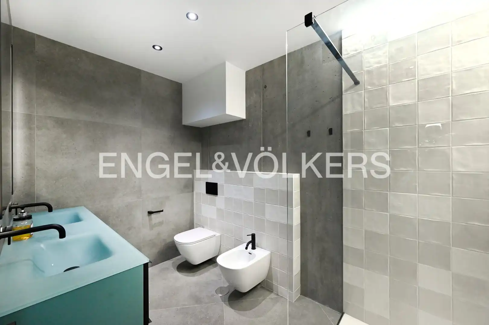 Baño de Planta baja en venta en Santander con Aire acondicionado y Calefacción