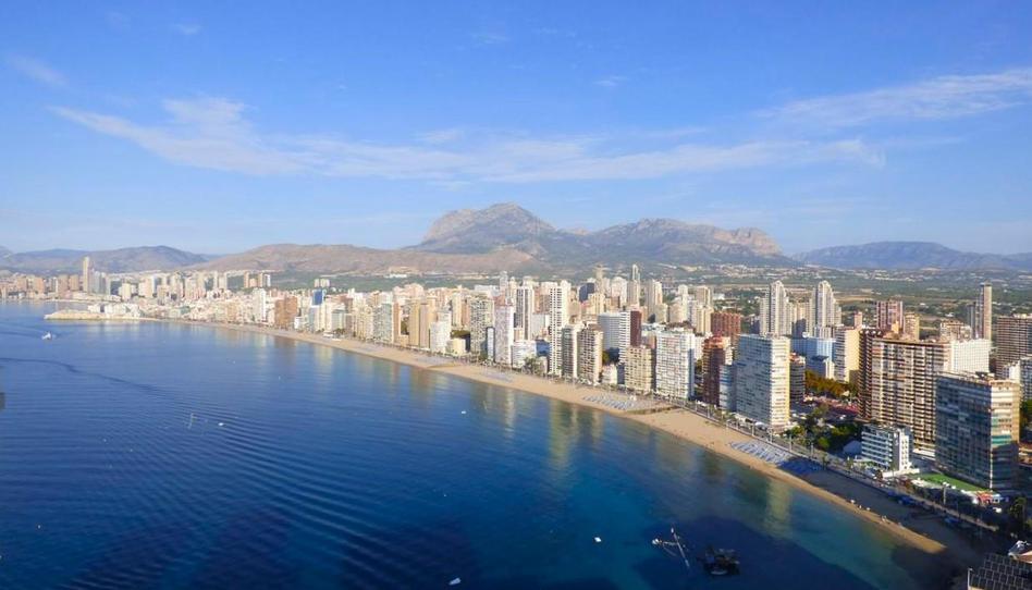 Foto 1 de Piso de alquiler en Alcalde Manuel Catalán Chana, Rincón Alto, Alicante