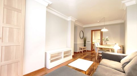 Photo 2 of Flat for rent in Gran Via, Logroño