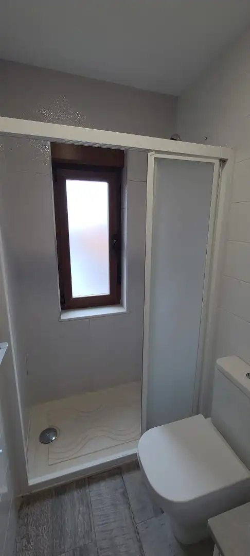 Baño de Piso en venta en Gijón  con Amueblado