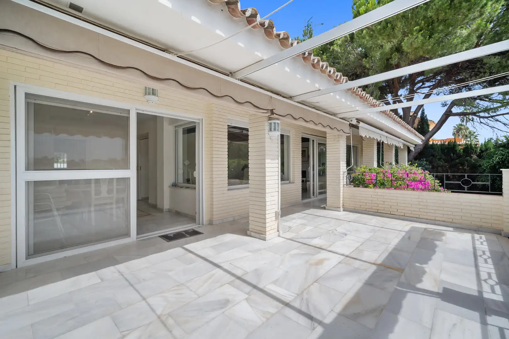 Haus mit Terrasse zum Verkauf in San Pedro de Alcántara, imagen 23