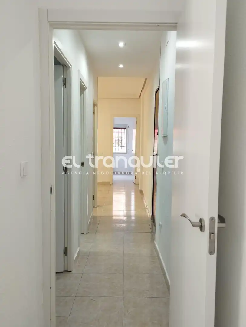 Flat for rent in  Madrid Capital  with Furnished, Washing machine and Pets allowed