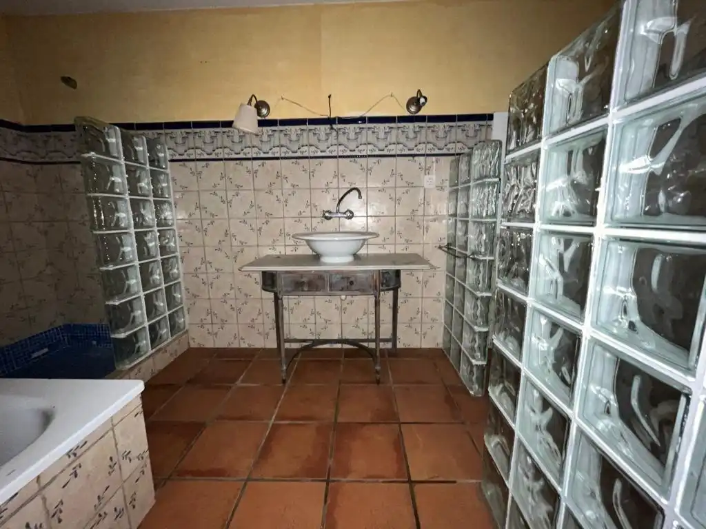 Bathroom of Houses for sale in Vallbona d'Anoia  with Terrace and Balcony