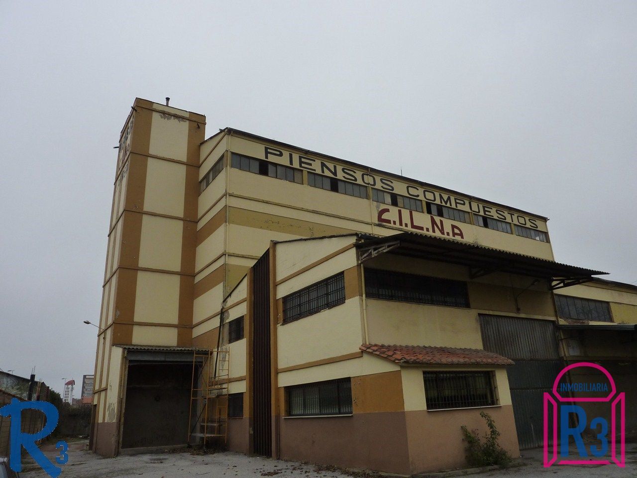 Exterior view of Industrial buildings to rent in León Capital 