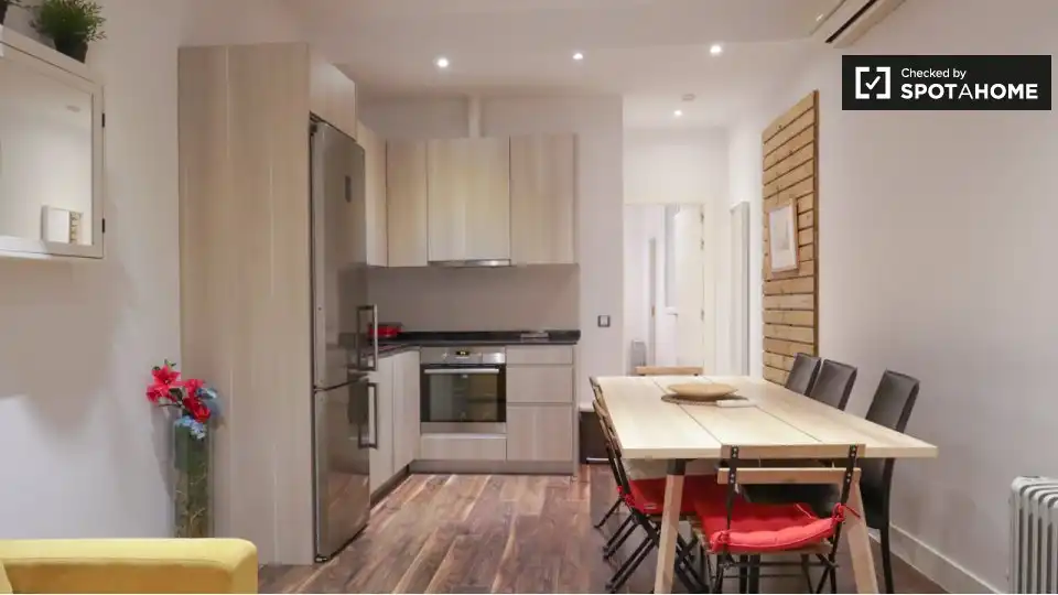 Küche von Wohnung zur Miete in Madrid mit Klimaanlage, Heizung und Möbliert