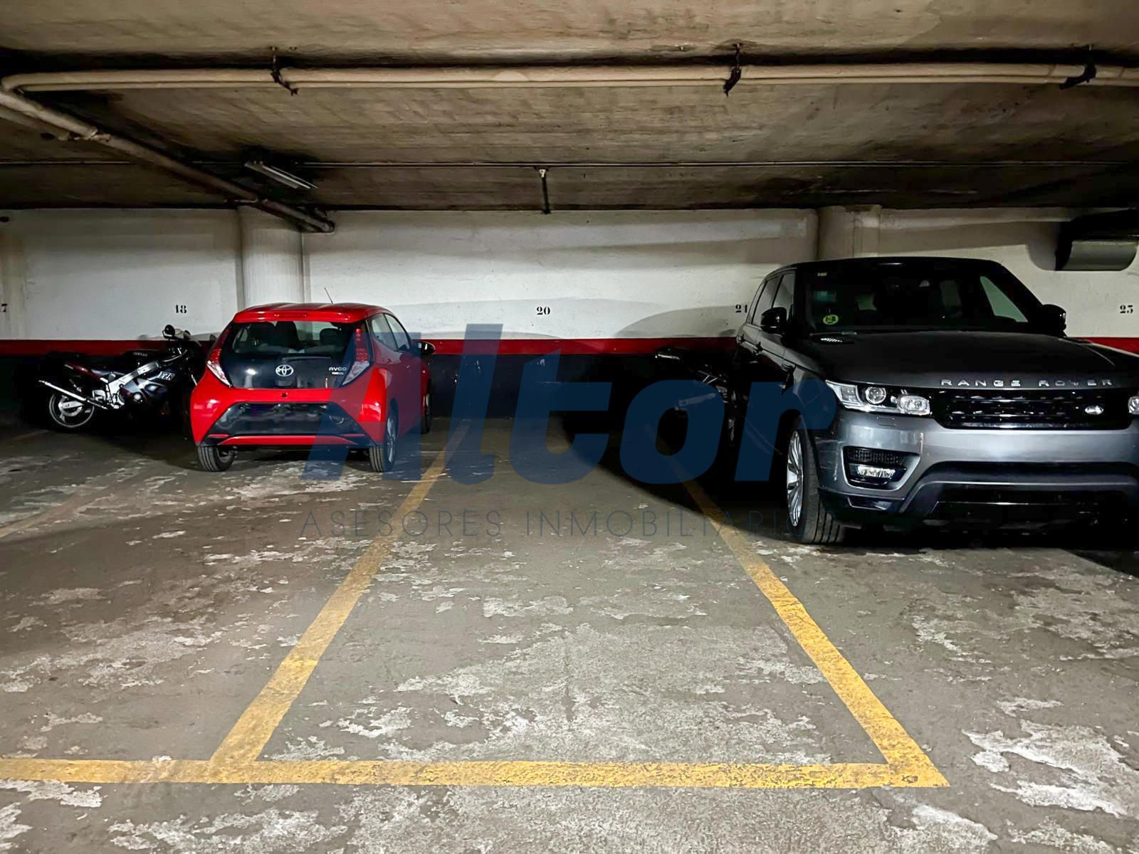 Parking de Garaje en venta en  Madrid Capital