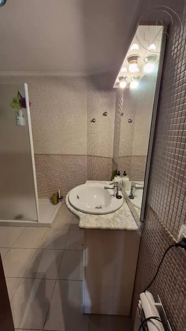 Baño de Piso en venta en Voto con Calefacción, Parquet y Amueblado