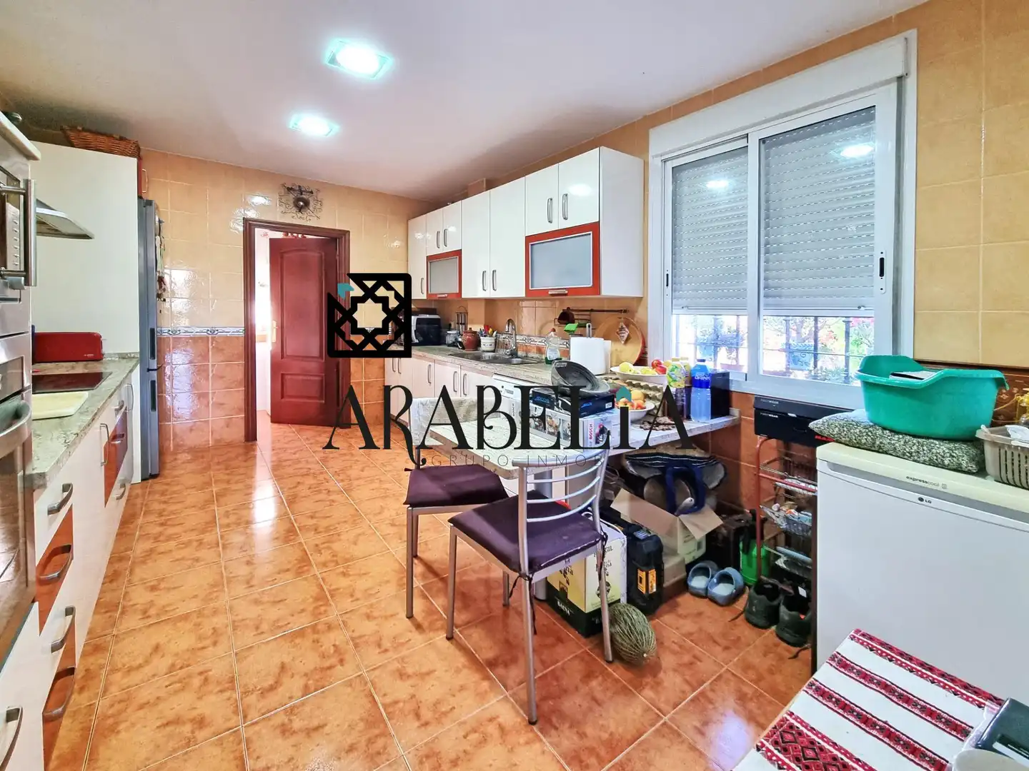 Villa mit Pool zum Verkauf in La Carlota, imagen 9