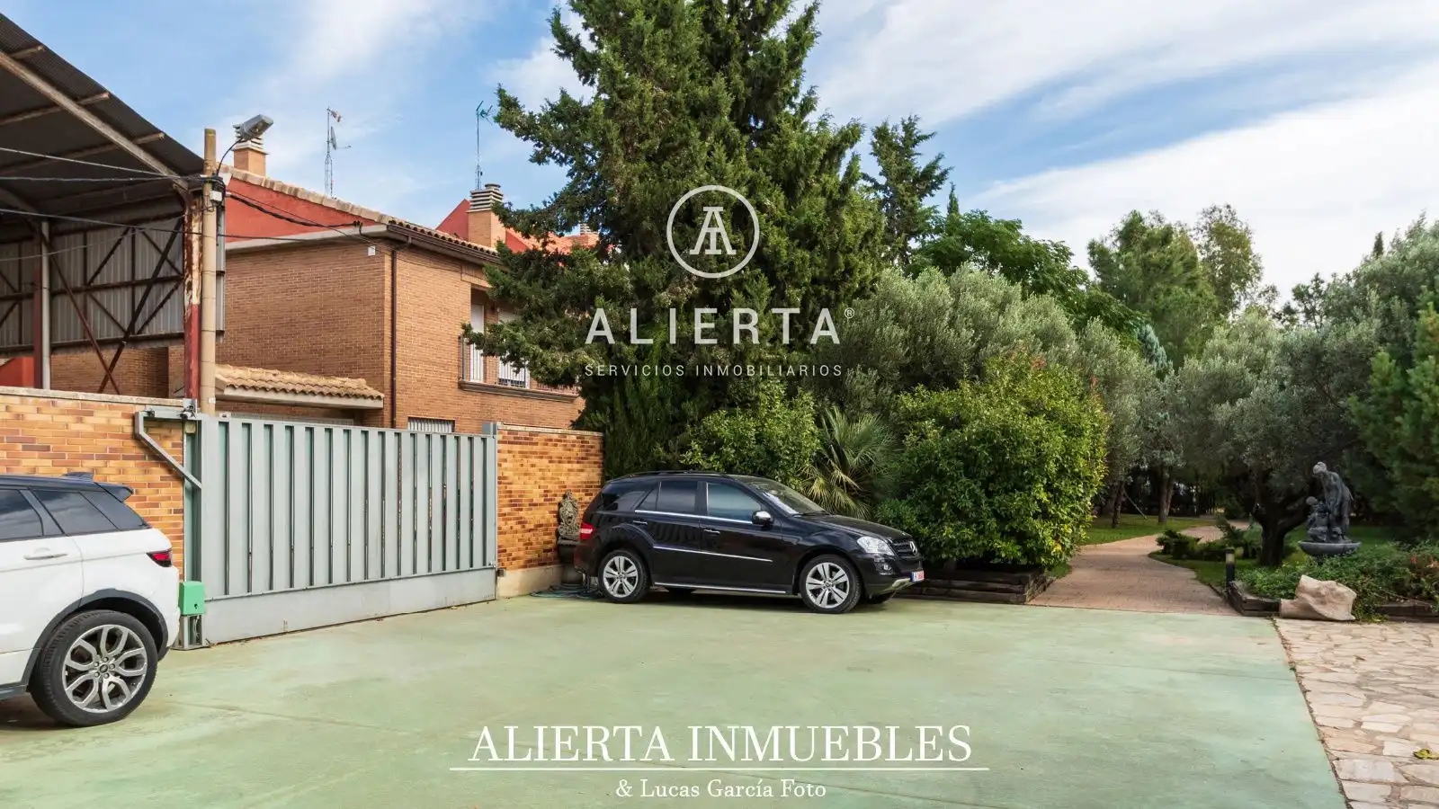 Houses for sale in Damas, San Juan de Mozarrifar