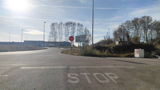 Nave industrial en Alquiler en Bescanó