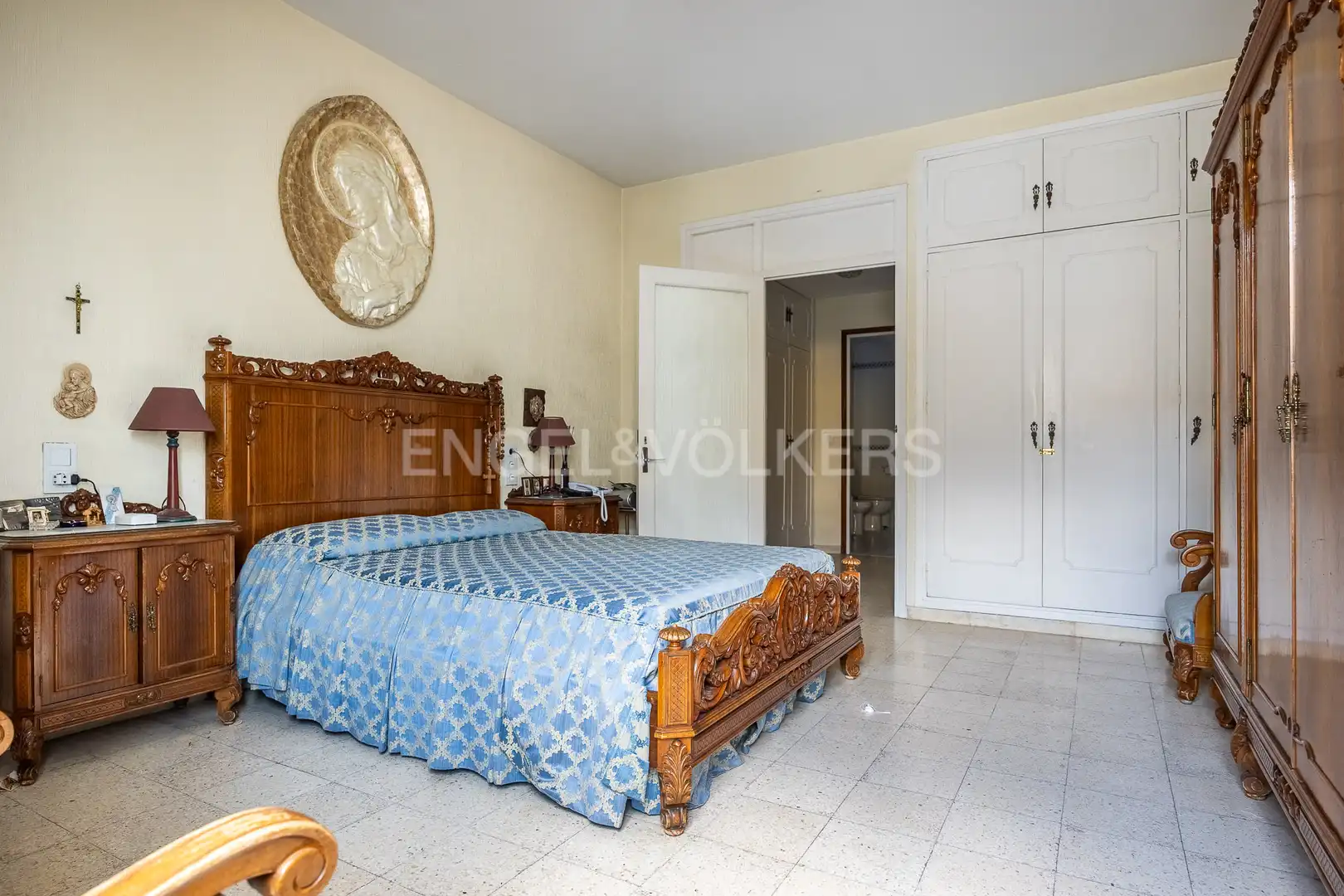 Bedroom of Flat for sale in Sevilla  with Air Conditioner, Heating and Terrace
