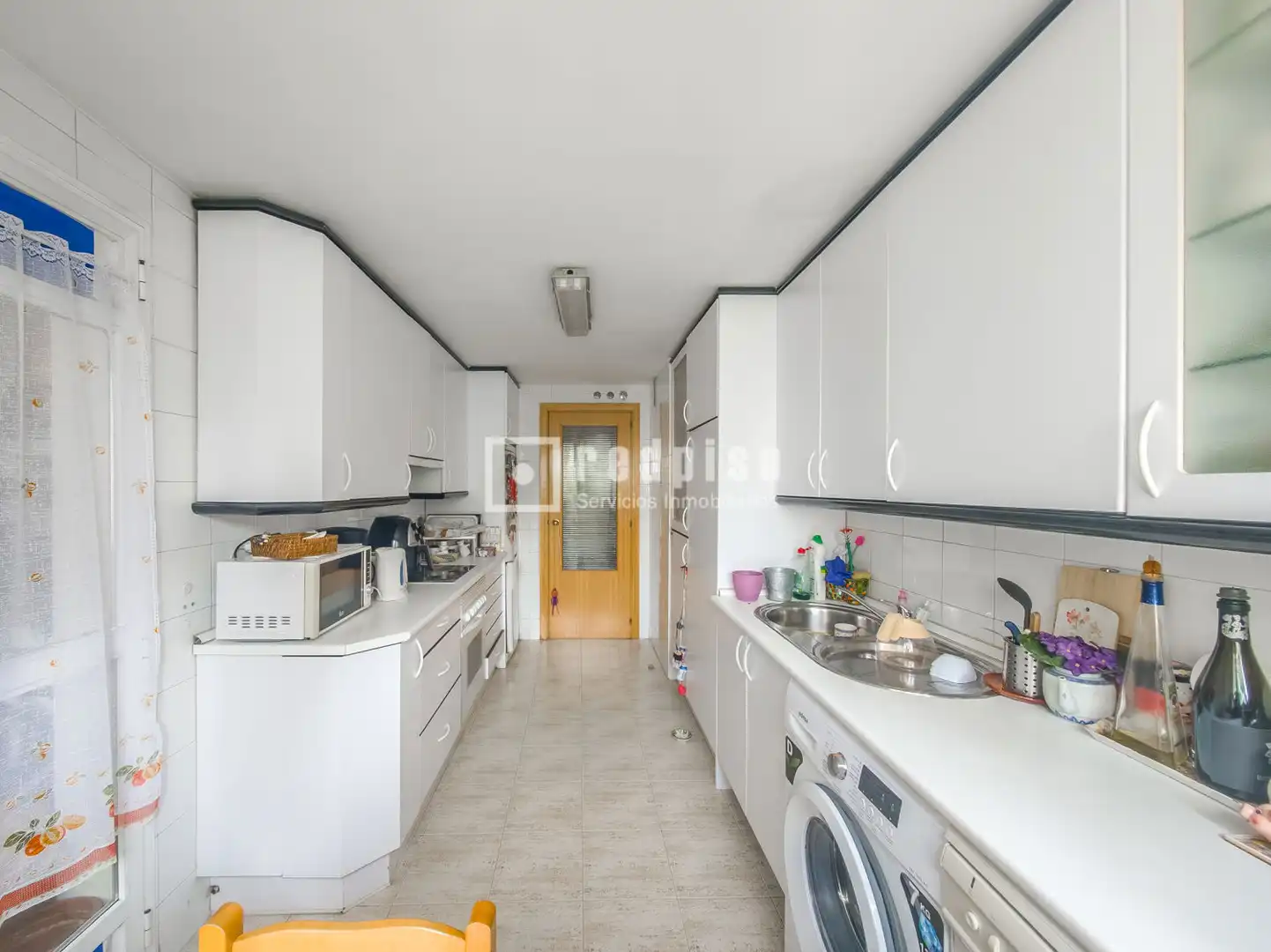Kitchen of Flat for sale in Madrid  with Air Conditioner, Heating and Private garden
