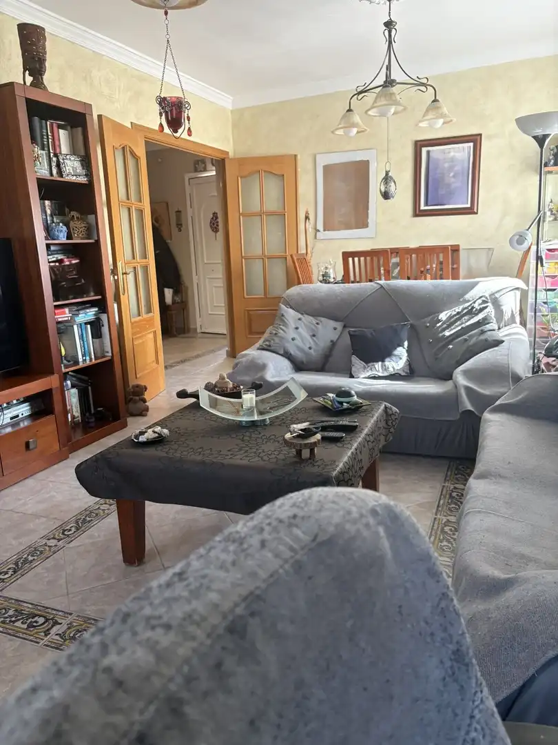 Sala de estar de Casa o chalet en venta en Ontígola con Calefacción, Jardín privado y Trastero