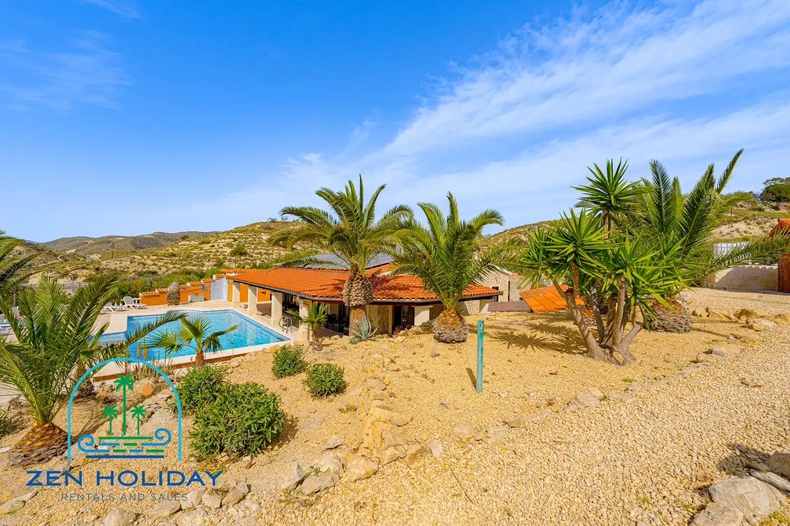Vista exterior de Casa o chalet en venta en Villajoyosa / La Vila Joiosa con Aire acondicionado, Calefacción y Jardín privado