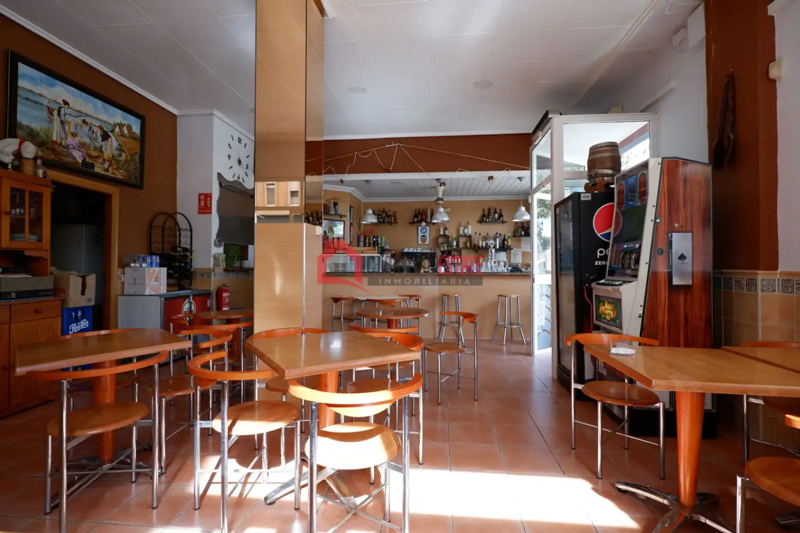 Local en venta en Valencia con Aire acondicionado y Amueblado