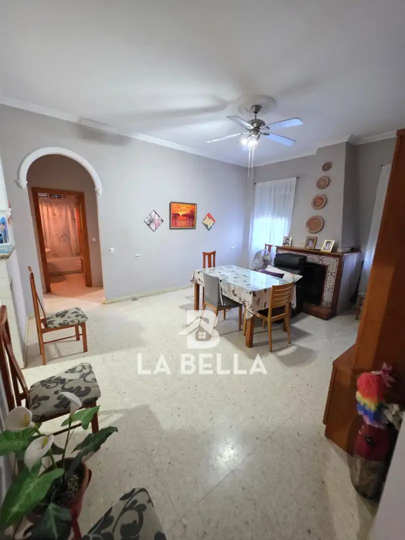 Casa o xalet en venda en Coria del Río amb Aire condicionat, Jardí privat i Traster
