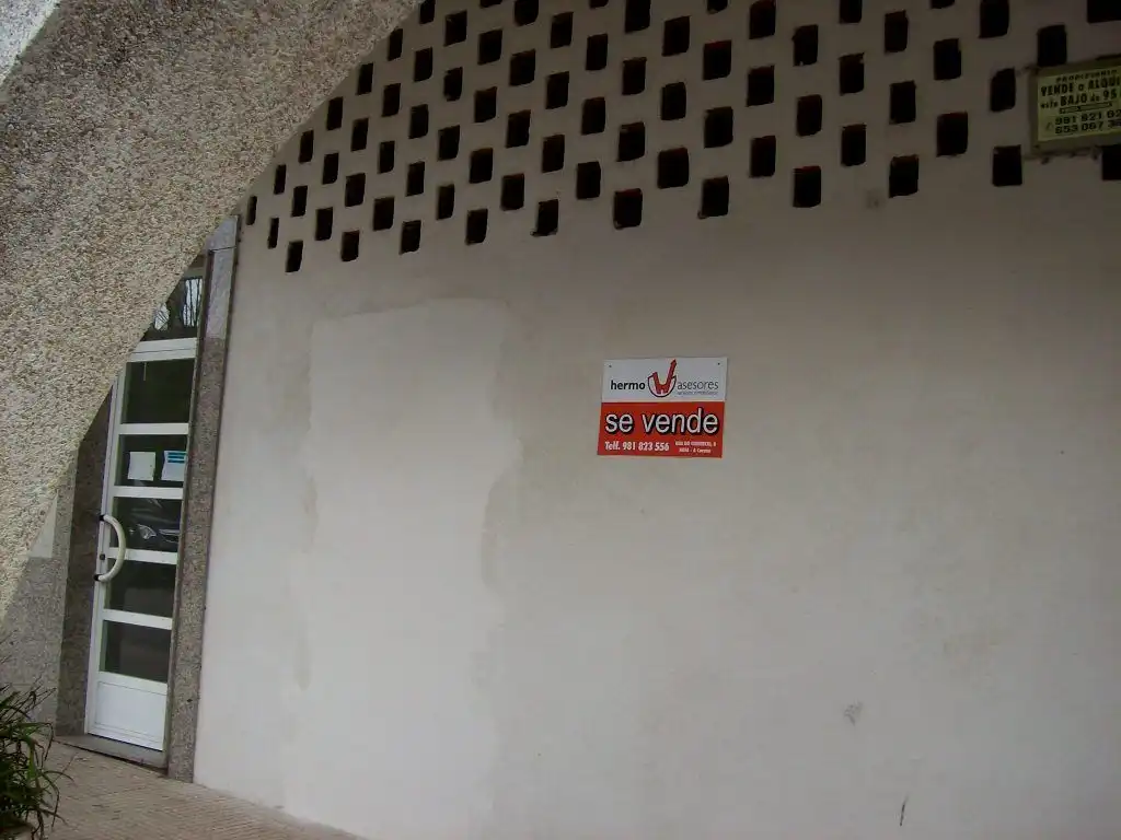 Business premises for sale in Noia, imagen 2