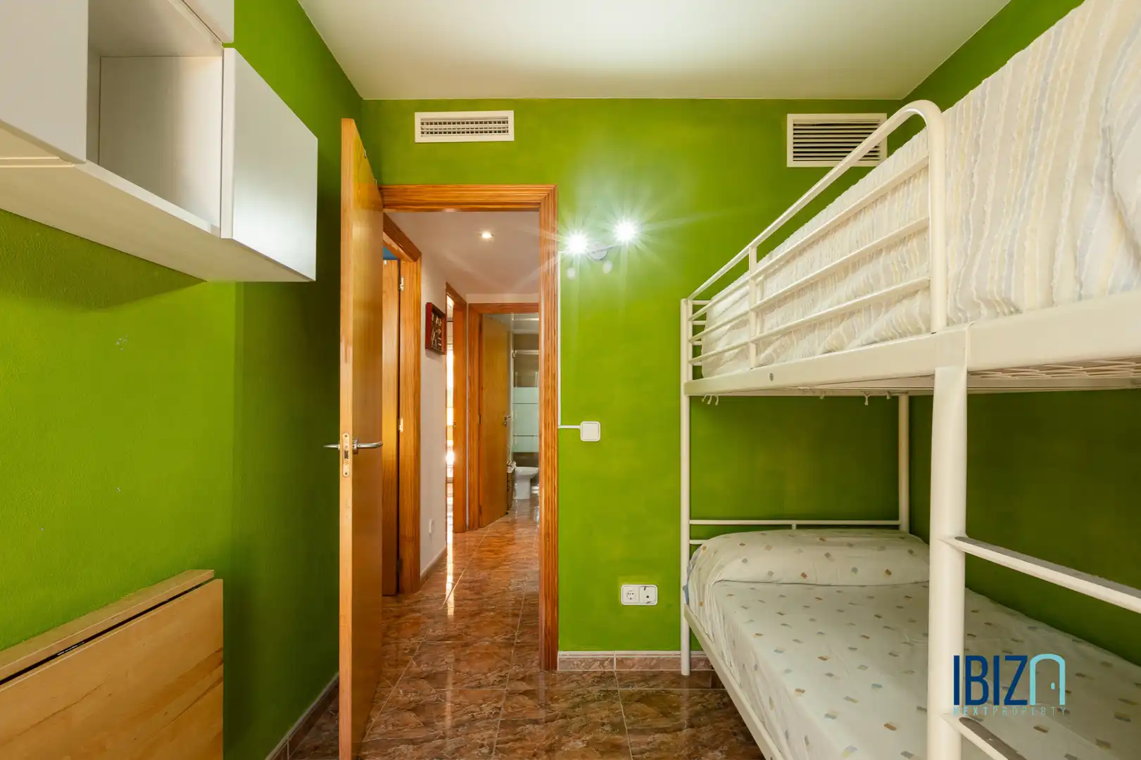 Schlafzimmer von Wohnung zum Verkauf in Eivissa mit Klimaanlage, Heizung und Terrasse