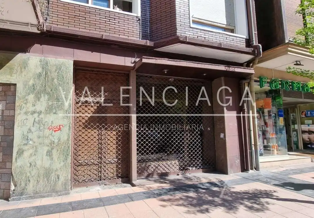 Locale commerciale in affitto a Beasain, imagen 2