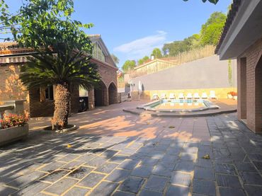 Villa avec piscine à vendre à Mas Altaba - El Molí