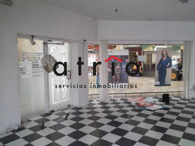 Local comercial en Alquiler en Paseo de Julio Hauzeur en Cerezo - Aspla - Torres