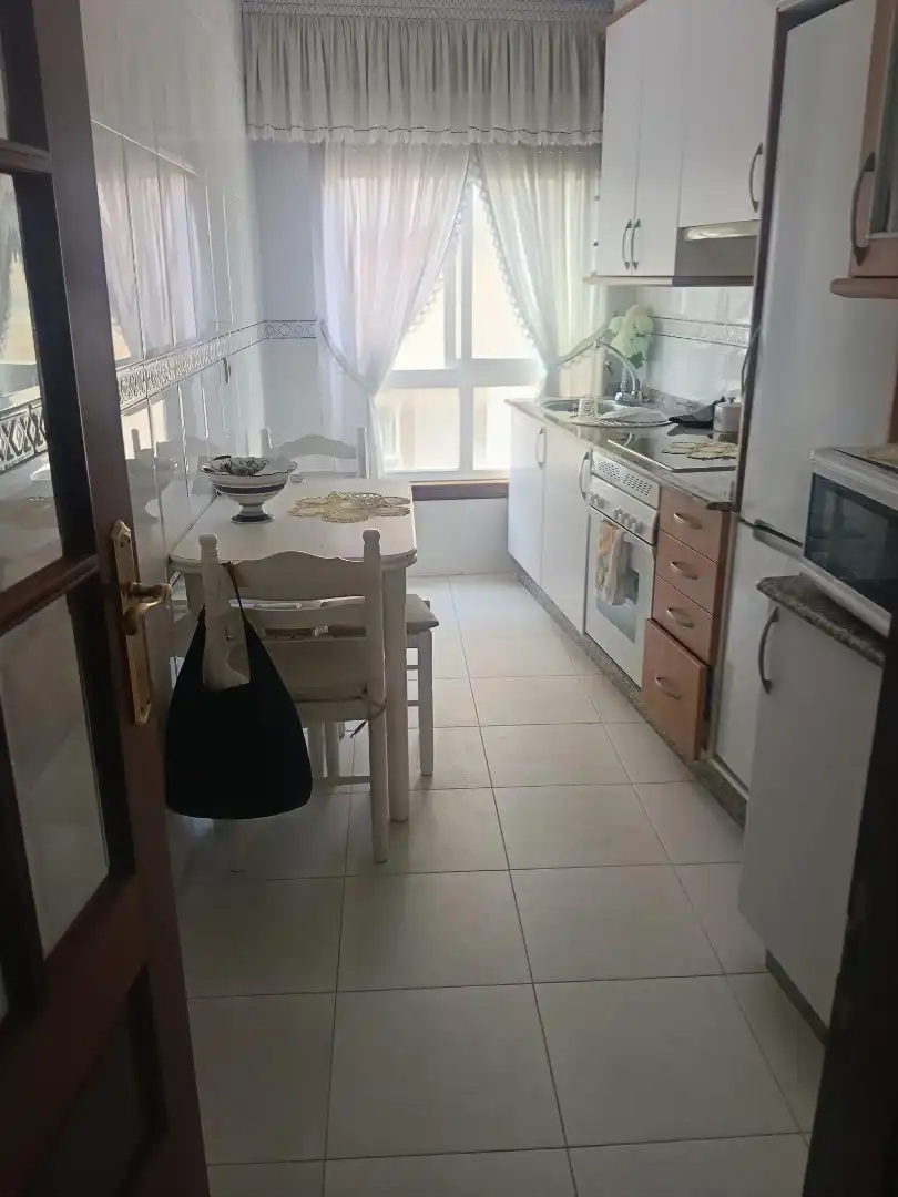 Cocina de Piso en venta en A Coruña Capital  con Parquet y Trastero
