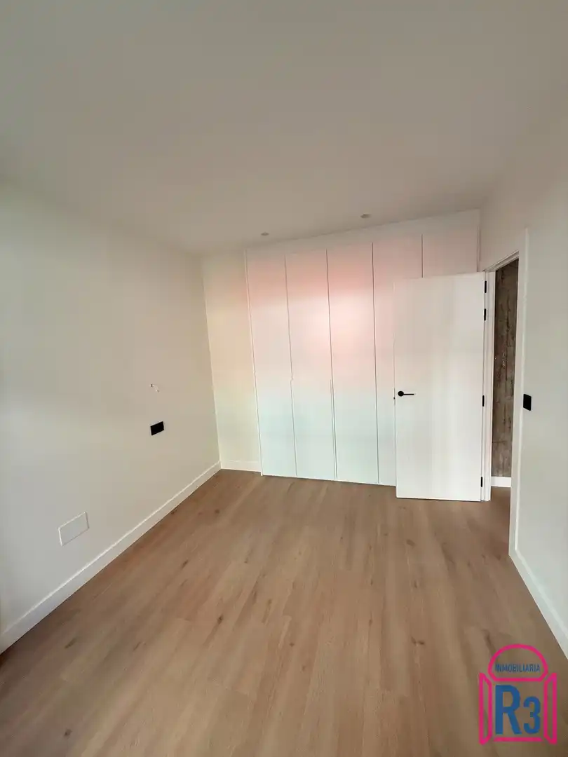 Habitación de Apartamento en venta en León Capital  con Calefacción