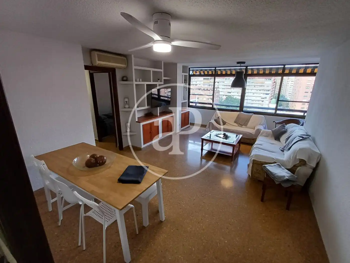 Sala de estar de Piso de alquiler en Valencia con Aire acondicionado y Amueblado