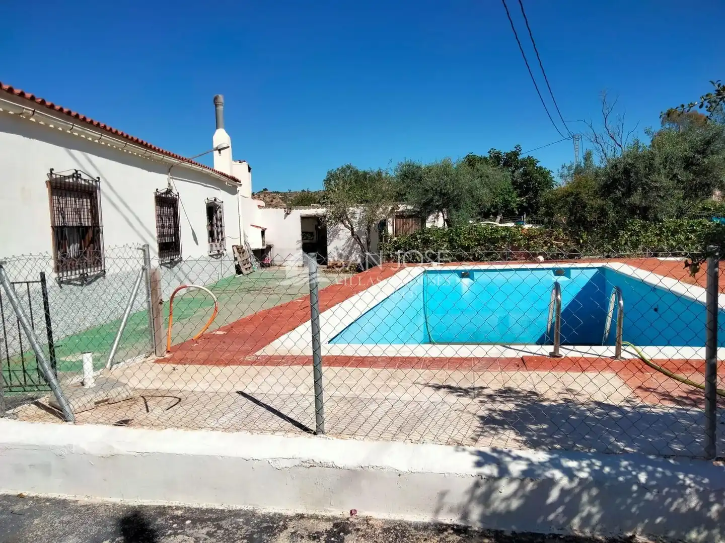 Vista exterior de Casa o xalet en venda en Elche / Elx amb Jardí privat, Terrassa i Traster