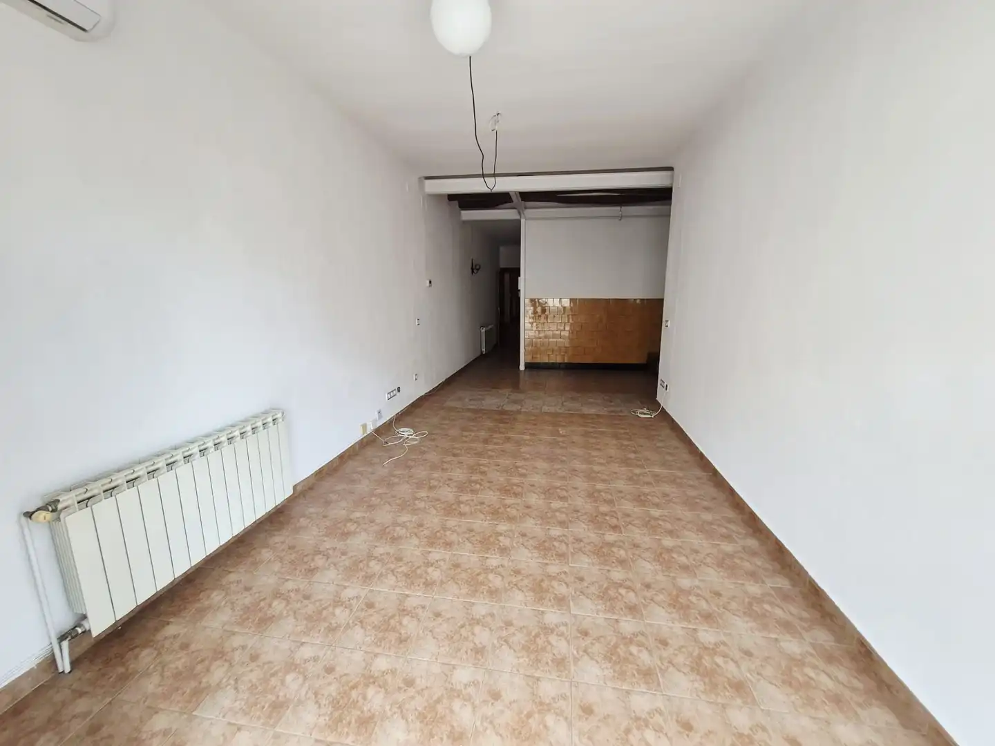 Casa adosada de lloguer amb opció a compra en Els Hostalets de Pierola amb Calefacció, Terrassa i Traster