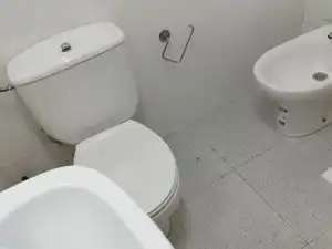 Baño de Local en venta en Barcelona
