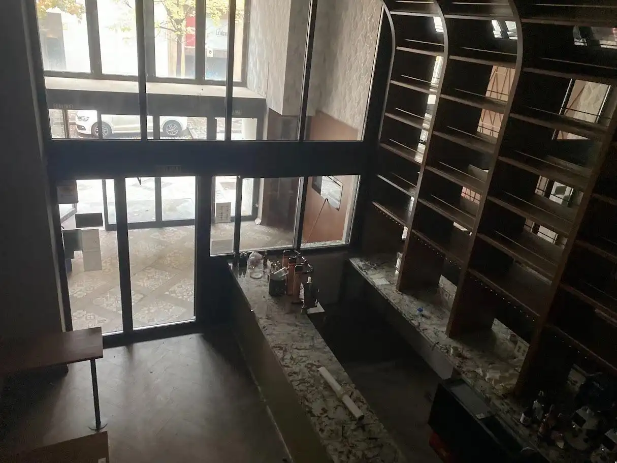 Local comercial de lloguer a Calle de San Lorenzo, imagen 9