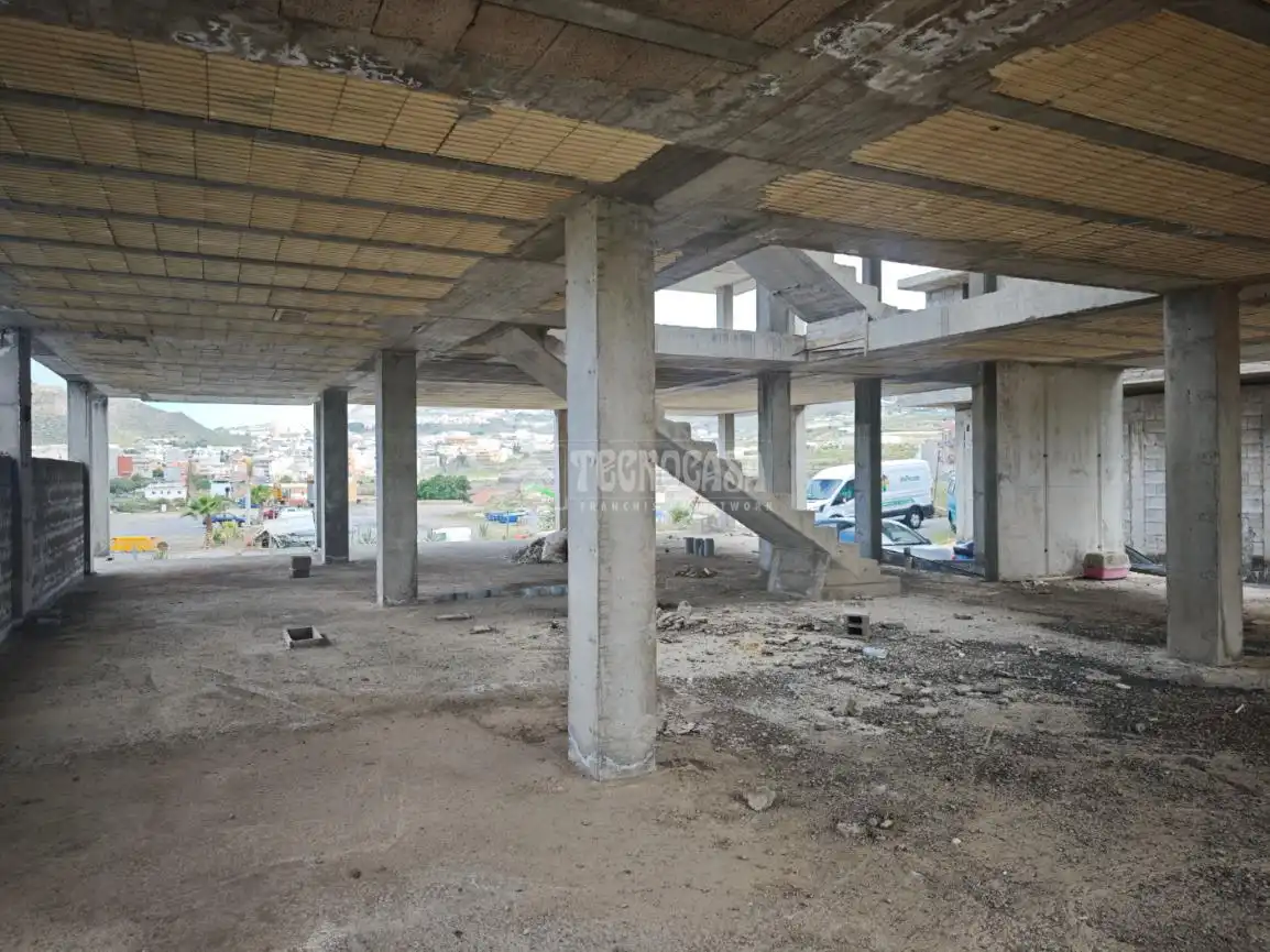 Edifici en venda en Arona