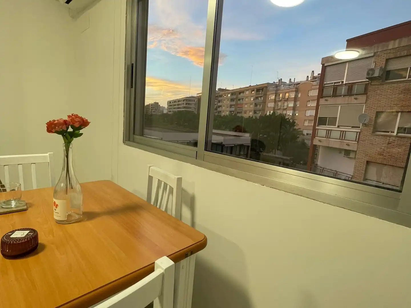 Bedroom of Flat for rent in Valencia  with Air Conditioner, Heating and Terrace