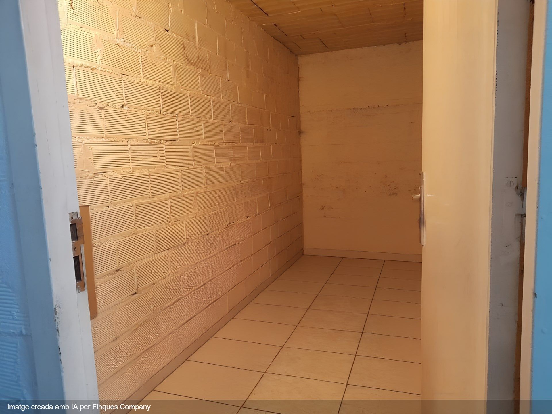 Box room for sale in Figueres