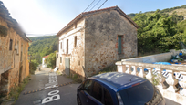 Vista exterior de Casa o xalet en venda en Castro-Urdiales amb Jardí privat