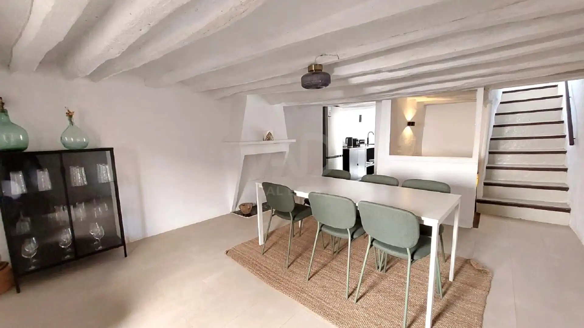 Country homes for sale in Montblanc
